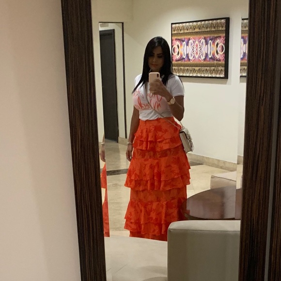 Skirt - Picture 2 of 4